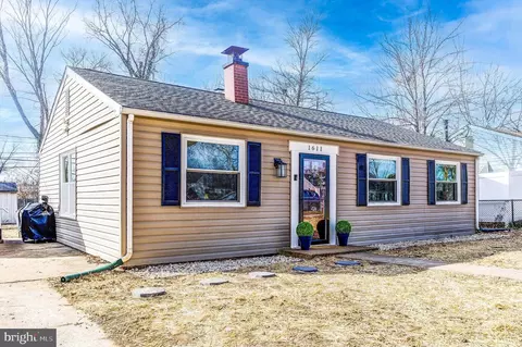 1611 Saunders Way, Glen Burnie, MD 21061