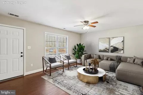 Living - 5207 Nick Rd, Shady Side, MD 20764 photo 1 of 6