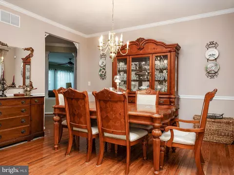 Dining - 504 Fanleaf Ct, Severn, MD 21144 photo 1 of 3
