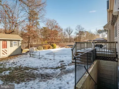 Exterior - 504 Fanleaf Ct, Severn, MD 21144 photo 7 of 16