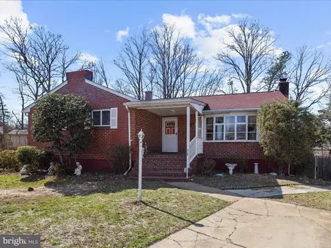 7914 Glengary Ct, Glen Burnie, MD 21061