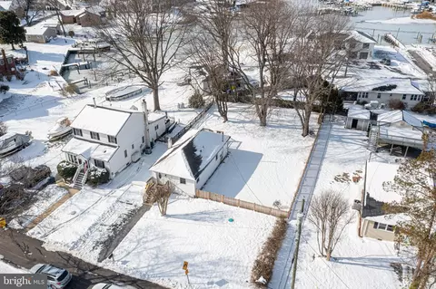 View/Area - 303 Maple Ave, Edgewater, MD 21037 photo 2 of 18