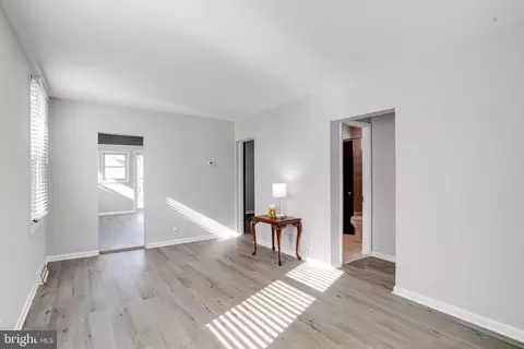 Entry Way - 303 Maple Ave, Edgewater, MD 21037 photo 3 of 13