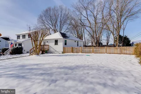 303 Maple Ave, Edgewater, MD 21037
