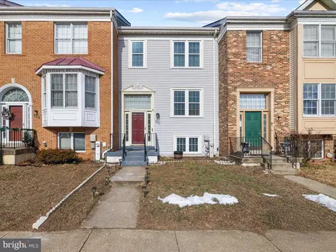 251 Saint Michaels Cir, Odenton, MD 21113