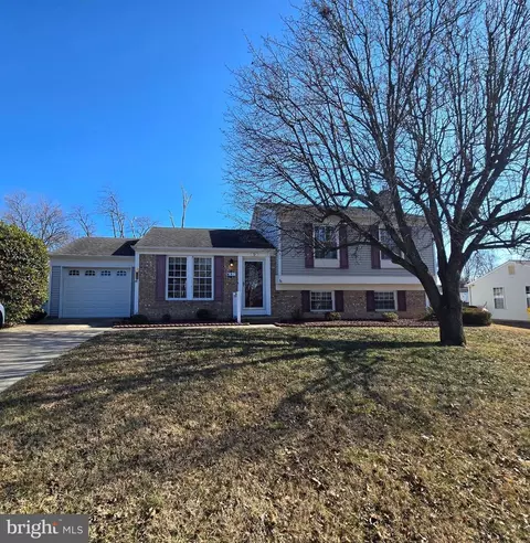 Exterior - 9 Montrose Rd, Pasadena, MD 21122 photo 4 of 6