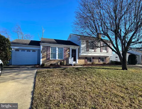 Exterior - 9 Montrose Rd, Pasadena, MD 21122 photo 5 of 6