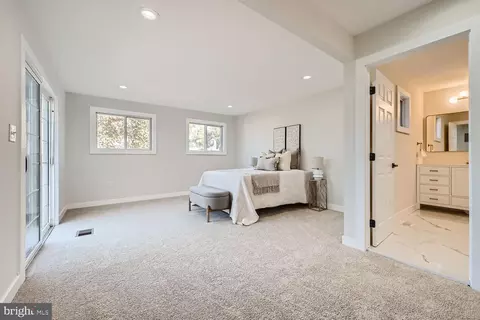 Bedroom - 347 Bar Harbor Rd, Pasadena, MD 21122 photo 3 of 4