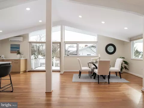3702 Thomas Point Rd, Annapolis, MD 21403 photo 12