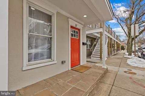 17 Lafayette Ave, Annapolis, MD 21401
