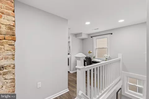 Entry Way - 17 Lafayette Ave, Annapolis, MD 21401 photo 6 of 12