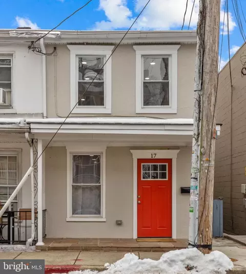 Exterior - 17 Lafayette Ave, Annapolis, MD 21401 photo 2 of 6