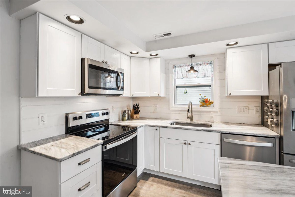 Other - 613 Mann Rd, Deale, MD 20751 photo 3 of 8