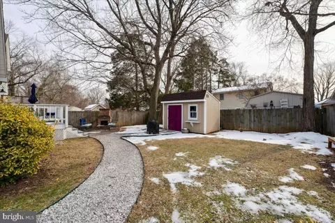 Exterior - 613 Mann Rd, Deale, MD 20751 photo 4 of 4