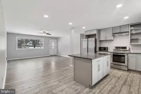 3605 Evelyn Gingell Ave, Edgewater, MD 21037 photo 10