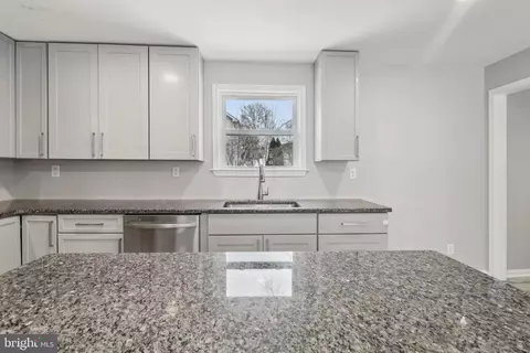 3605 Evelyn Gingell Ave, Edgewater, MD 21037 photo 12