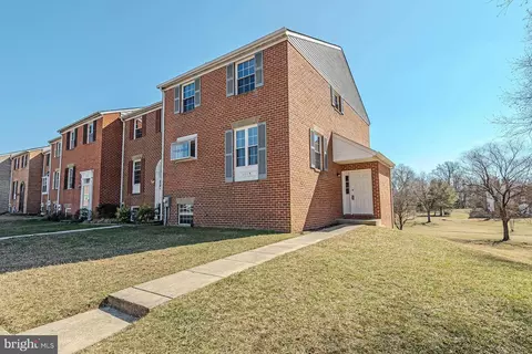 1115 Soho Ct #93, Crofton, MD 21114