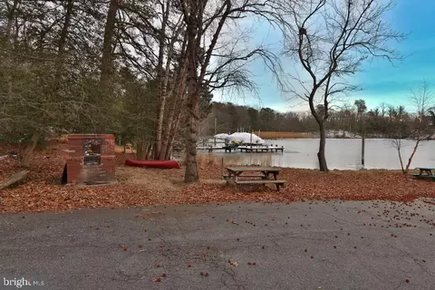 653 Colston Ln, Pasadena, MD 21122 photo 38