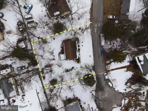 653 Colston Ln, Pasadena, MD 21122 photo 33