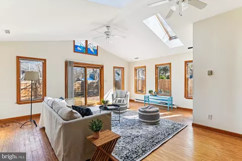 3517 Rockway Ave, Annapolis, MD 21403