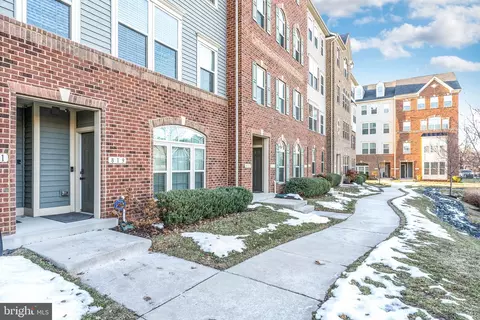819 Orchard Tree Rd, Odenton, MD 21113