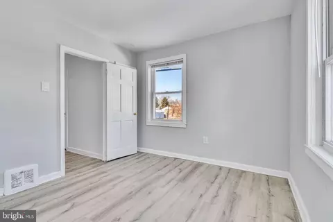 901 1st St, Baltimore, MD 21225 photo 4