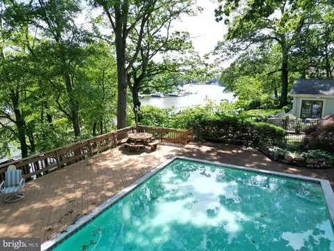 Exterior - 105 Spa Dr, Annapolis, MD 21403 photo 10 of 10