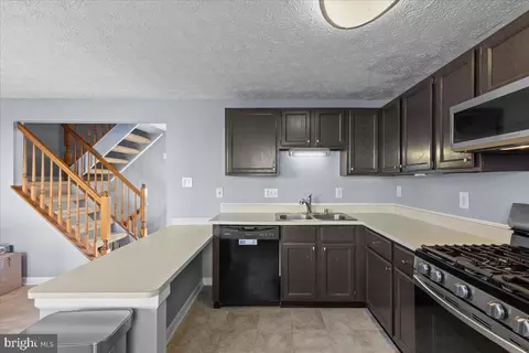 Kitchen - 2408 Beechnut Pl, Odenton, MD 21113 photo 3 of 3