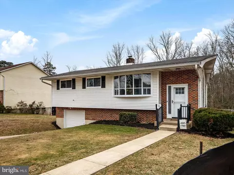 8034 Stone Haven Dr, Glen Burnie, MD 21060