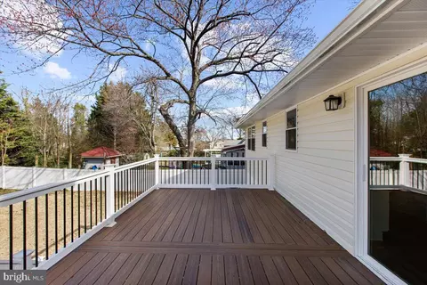 Exterior - 1152 Latrobe Dr, Annapolis, MD 21409 photo 4 of 7