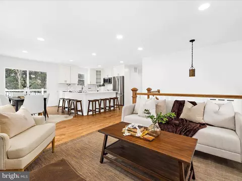 Living - 1152 Latrobe Dr, Annapolis, MD 21409 photo 4 of 6
