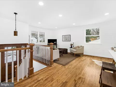 Living - 1152 Latrobe Dr, Annapolis, MD 21409 photo 1 of 6