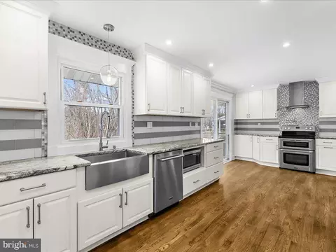 Kitchen - 1858 Potomac Rd, Pasadena, MD 21122 photo 1 of 6