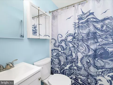 Bath - 1858 Potomac Rd, Pasadena, MD 21122 photo 1 of 5