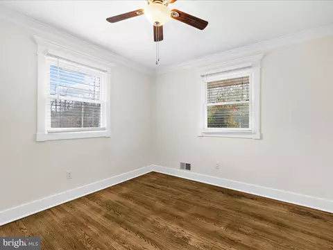 Bedroom - 1858 Potomac Rd, Pasadena, MD 21122 photo 3 of 4