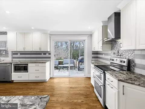 Kitchen - 1858 Potomac Rd, Pasadena, MD 21122 photo 5 of 6
