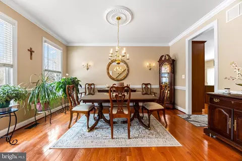 8210 Champion Ct, Pasadena, MD 21122 photo 11