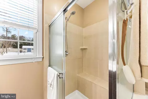 8210 Champion Ct, Pasadena, MD 21122 photo 36