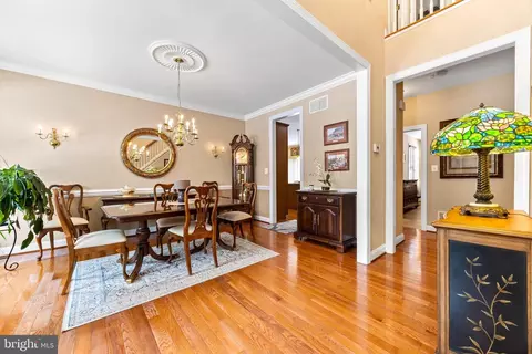 8210 Champion Ct, Pasadena, MD 21122 photo 10
