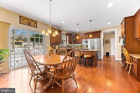 8210 Champion Ct, Pasadena, MD 21122 photo 20