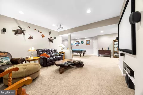 8210 Champion Ct, Pasadena, MD 21122 photo 38