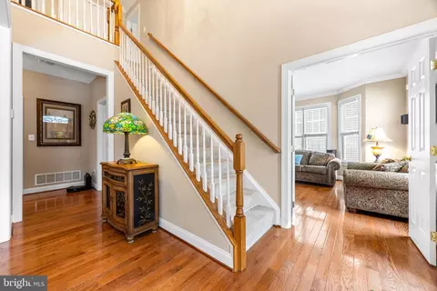 8210 Champion Ct, Pasadena, MD 21122 photo 6