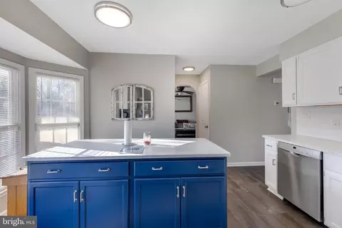 Kitchen - 1305 Maple St, Shady Side, MD 20764 photo 6 of 6