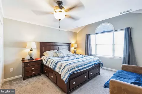 Bedroom - 1305 Maple St, Shady Side, MD 20764 photo 5 of 11