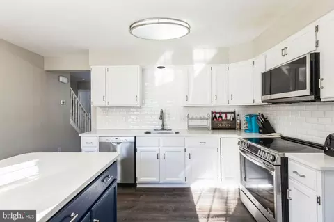 Kitchen - 1305 Maple St, Shady Side, MD 20764 photo 1 of 6