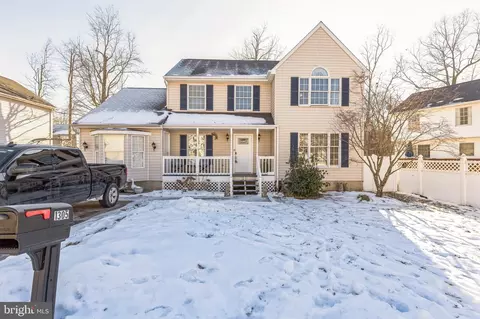 Exterior - 1305 Maple St, Shady Side, MD 20764 photo 8 of 8