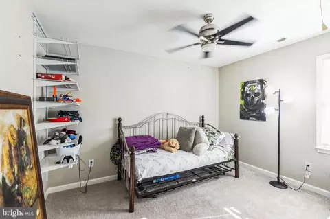 Bedroom - 1305 Maple St, Shady Side, MD 20764 photo 10 of 11