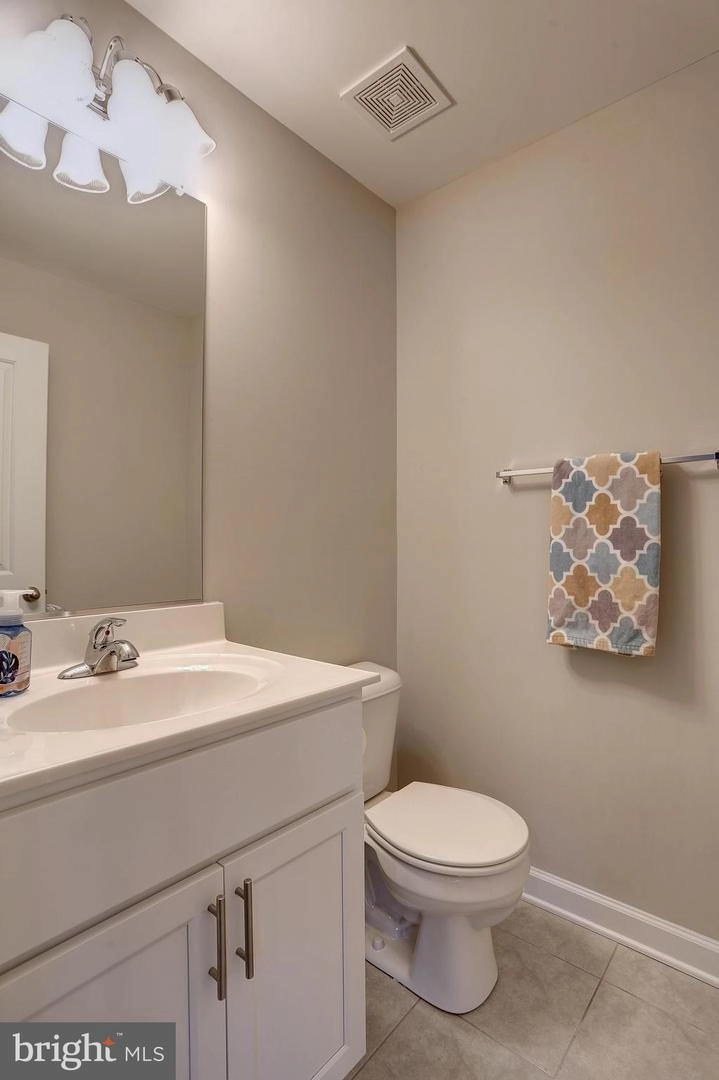 Bath - 251 11th St, Pasadena, MD 21122 photo 2 of 2