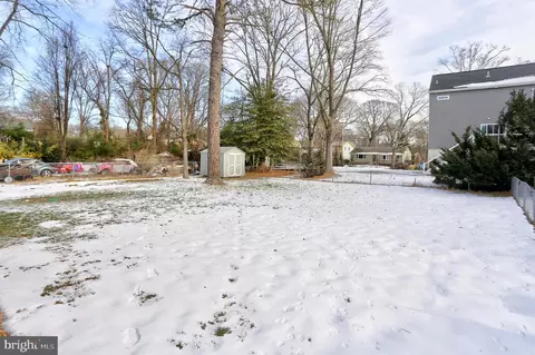 Exterior - 251 11th St, Pasadena, MD 21122 photo 7 of 7