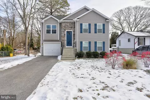 Exterior - 251 11th St, Pasadena, MD 21122 photo 2 of 7